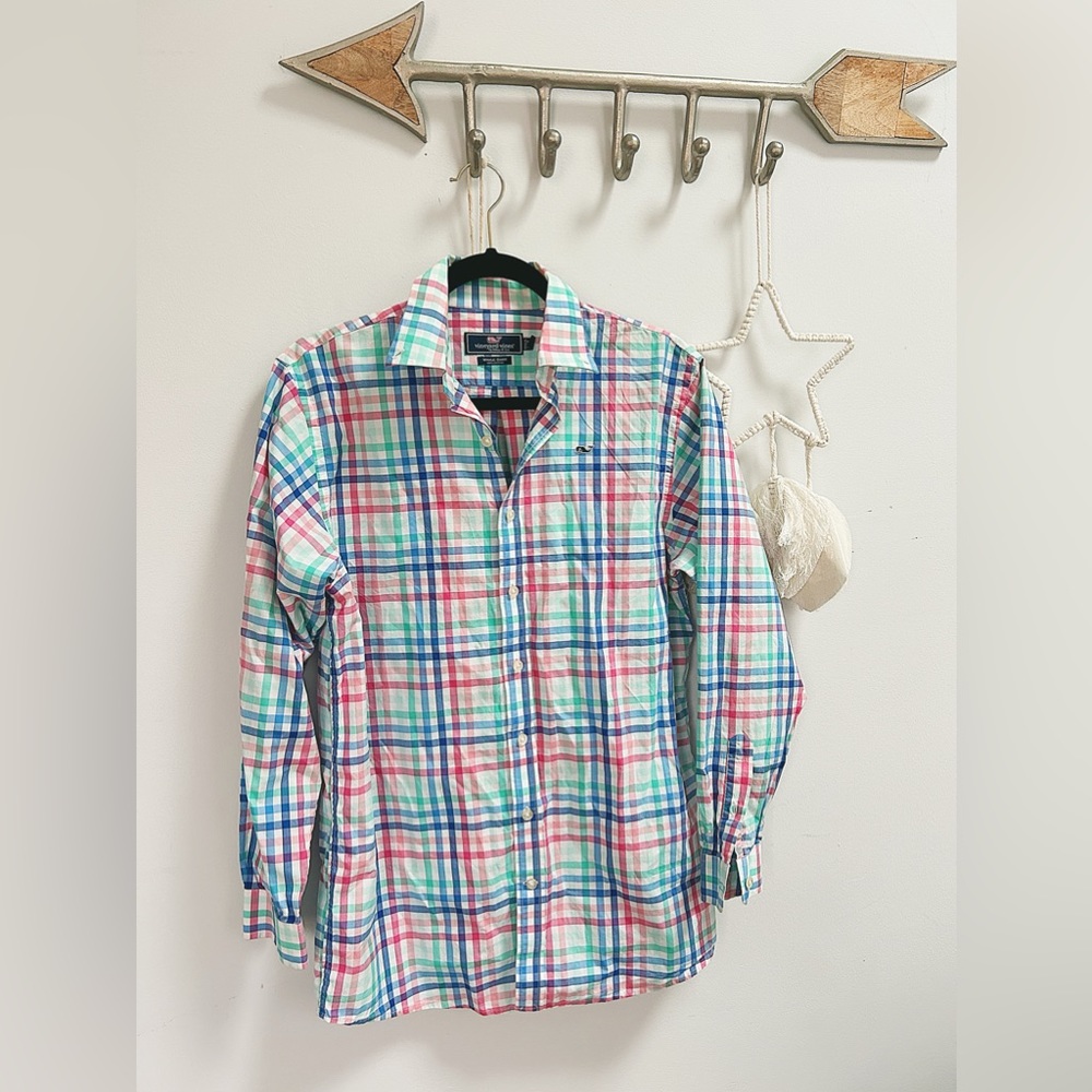 💙Vineyard Vines Button Down Shirt💙
